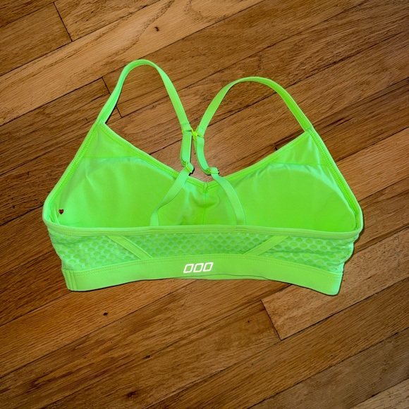 Lorna Jane Neon Green Sports Bra - Picture 2 of 5